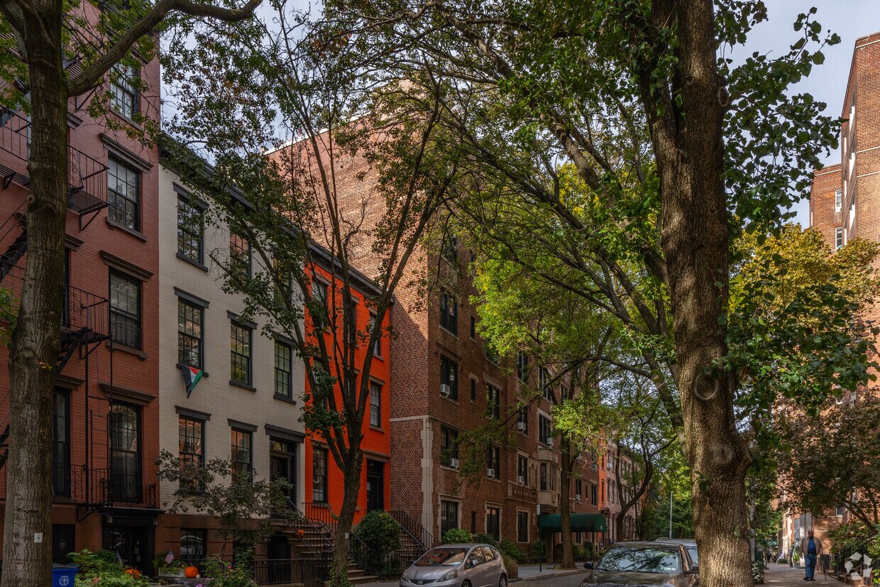 Foto del edificio - 128 Willow St