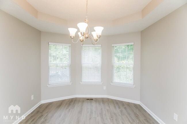 Building Photo - 4070 Lions Gate