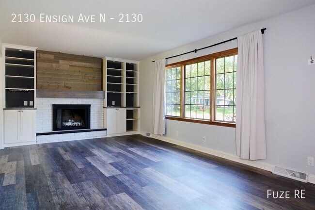 Foto del edificio - 2130 Ensign Ave N