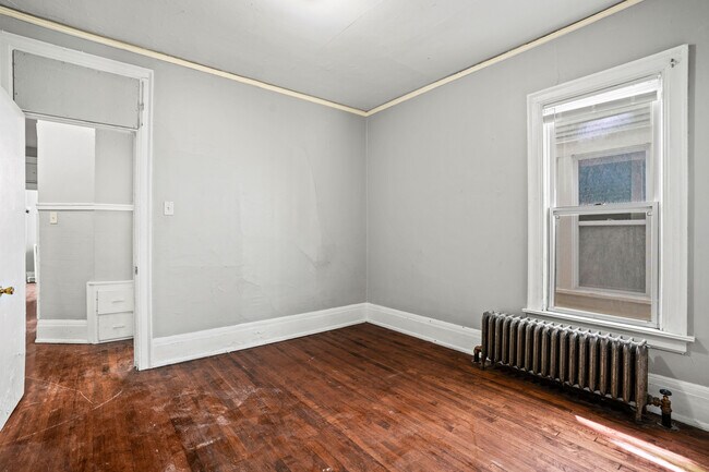 Foto del edificio - 2937 N Maryland Ave