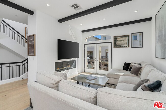 Foto del edificio - 5732 S Celedon Creek