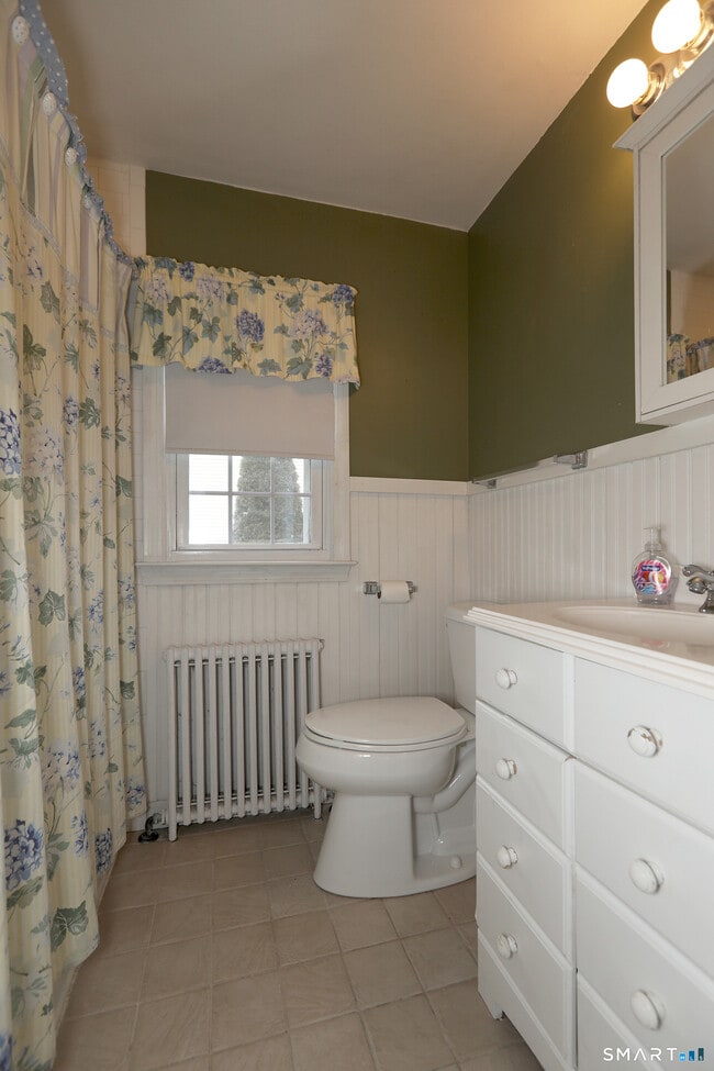 Foto del edificio - 458 Palisado Ave