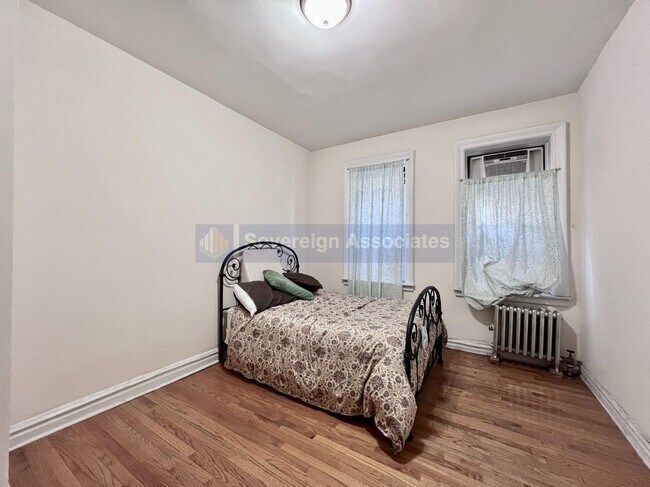 Foto del edificio - 21 Magaw Place