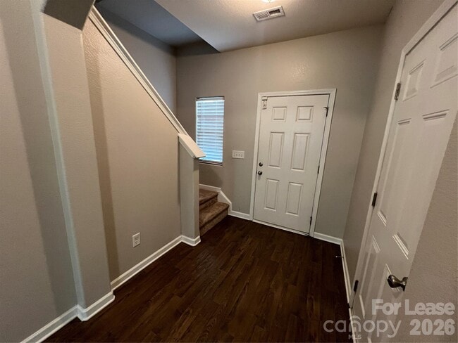 Building Photo - 8240 Paw Valley Ln