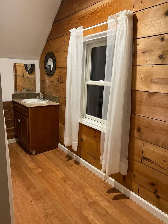 Foto del edificio - 9156 Elizabeth St