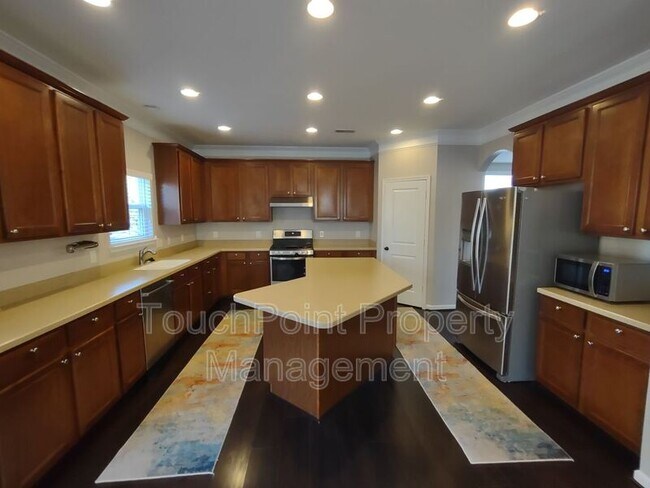Building Photo - 4352 Haddington Dr