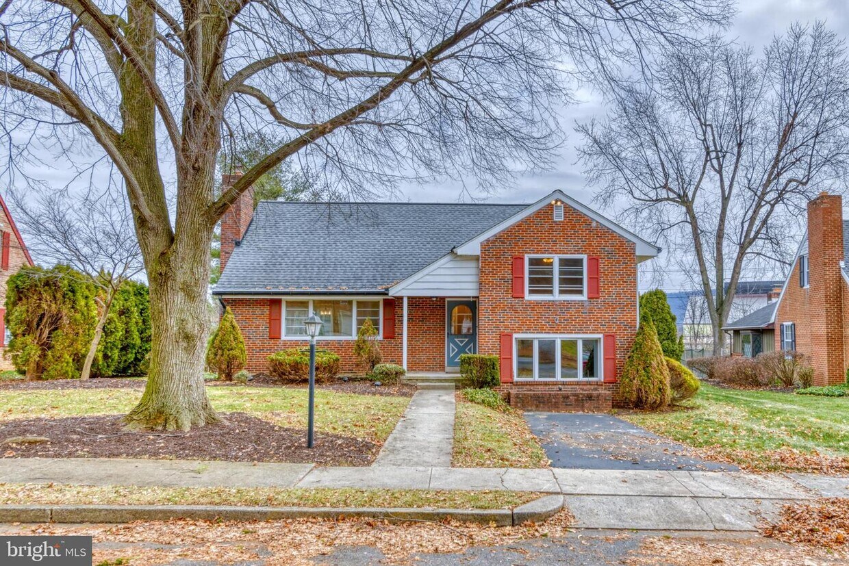 Foto principal - 910 Lehigh St