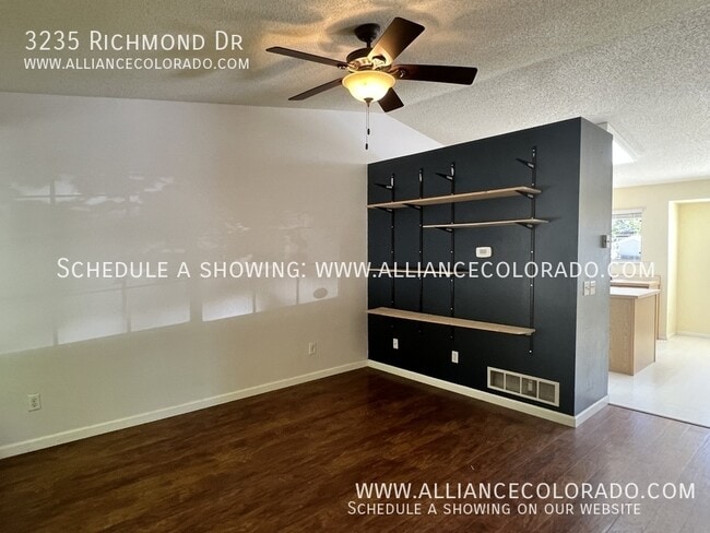 Building Photo - 3235 Richmond Dr
