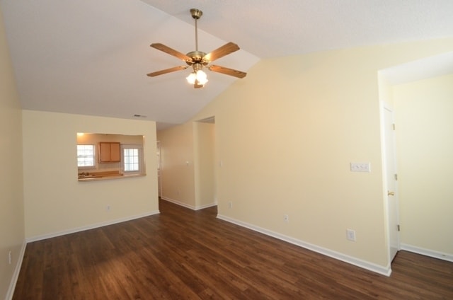 Building Photo - 132 Brenda Dr