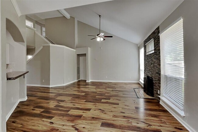 Foto del edificio - 2331 Trotter Dr