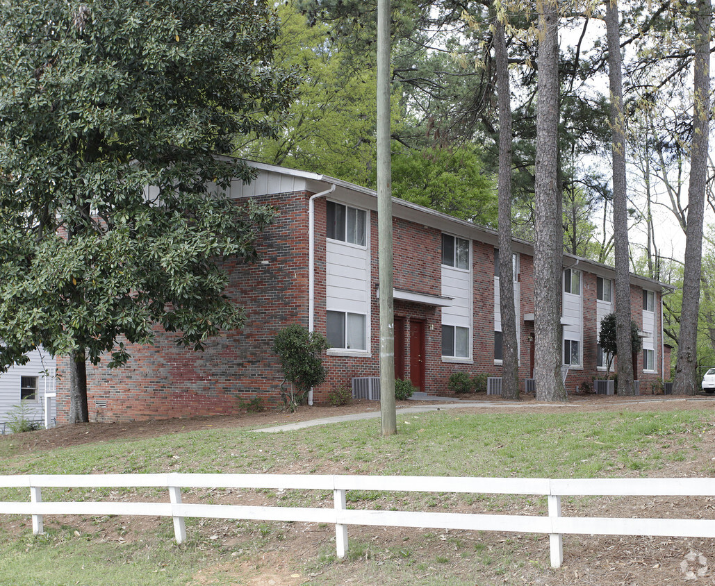 Primary Photo - Townhomes at Hapeville