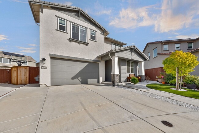 Building Photo - 4522 Drowsy Water Way