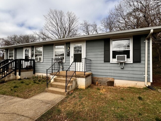 Foto del edificio - 1500 6th St SE