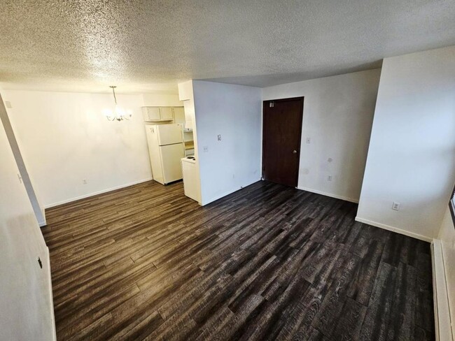 Foto del edificio - 309 W Washington Ave