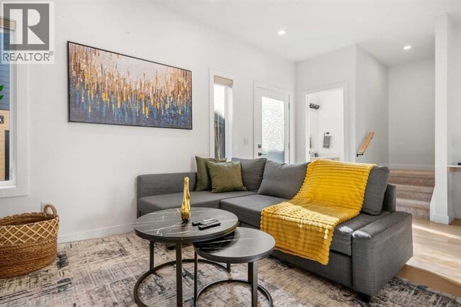 Building Photo - 1313-1320 20 Ave NW