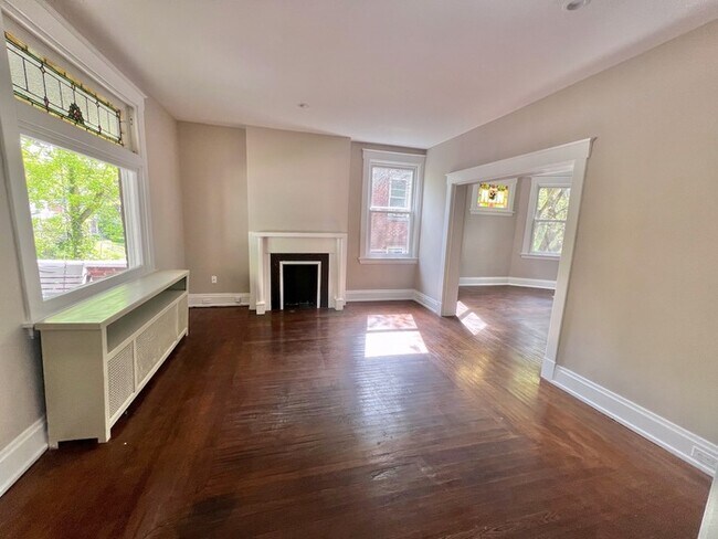 Foto del edificio - 187 Woolper Ave