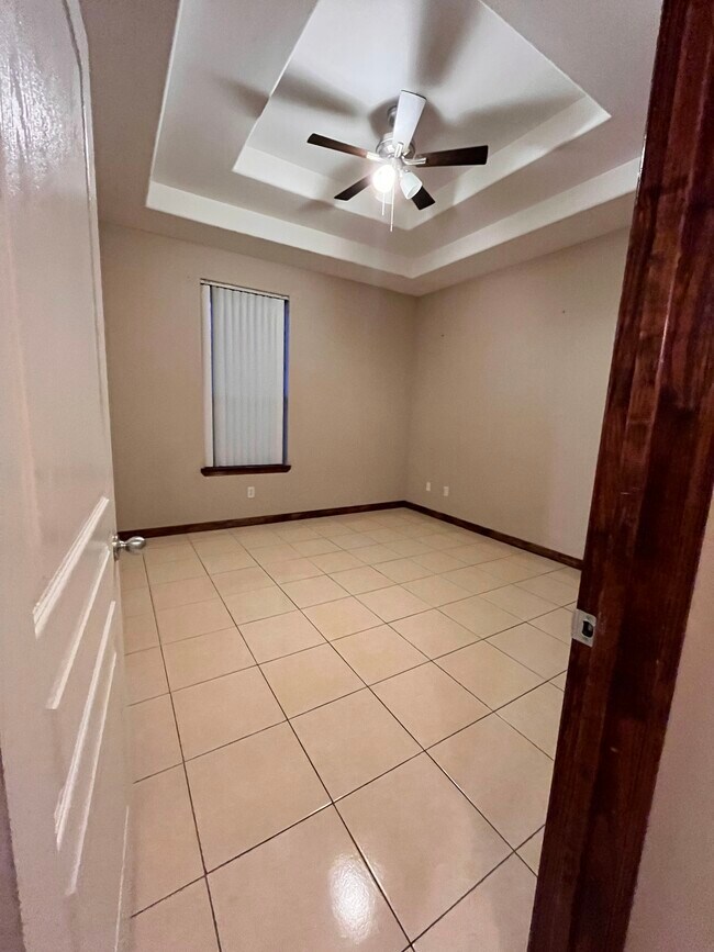 Dormitorio principal - 3043 Scotland Dr