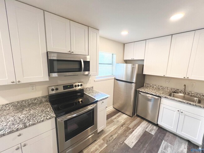 Foto del edificio - 12334 Chicamauga Trail SE