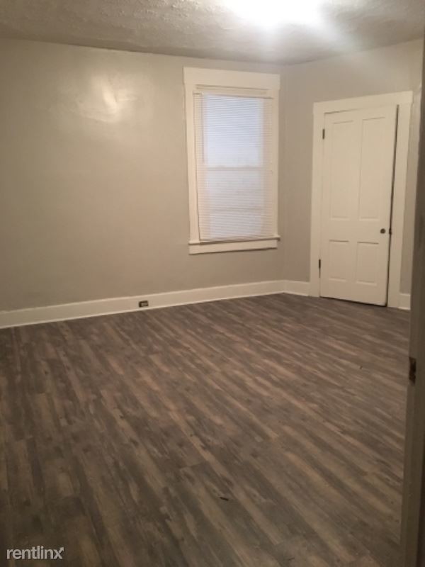 Foto del edificio - 2 br, 1 bath Apartment - 2725 Hackberry St