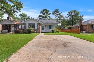 Building Photo - 7740 McKnight Dr