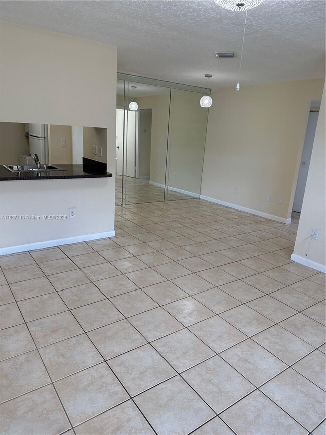 Building Photo - 15302 SW 72nd St