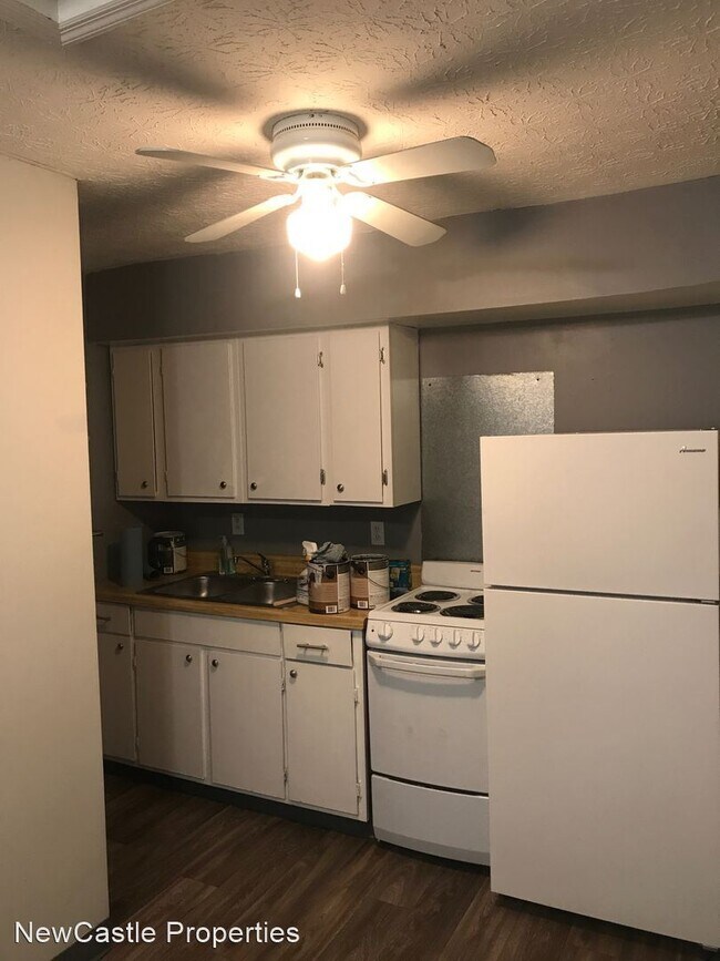 Foto del edificio - Studio, 1 bath House - 52 1/2 E Columbus St