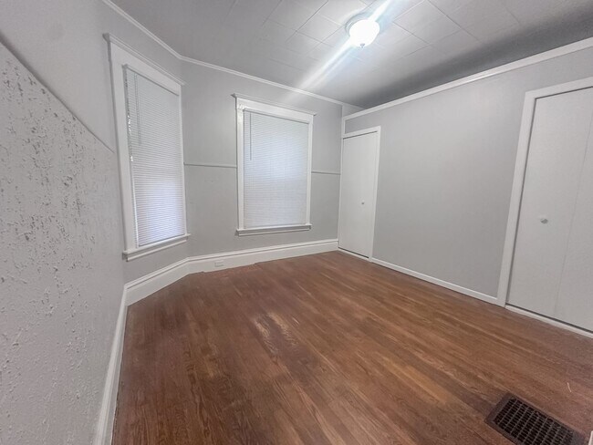 Foto del edificio - 41 Caledonia St NE