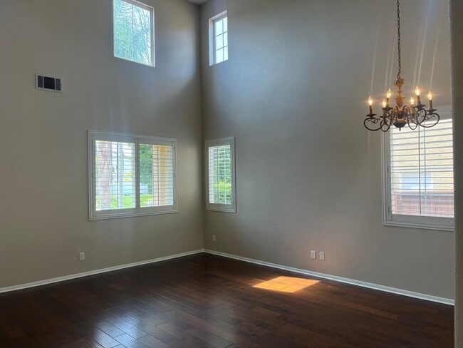 Building Photo - 32855 Abana Ct
