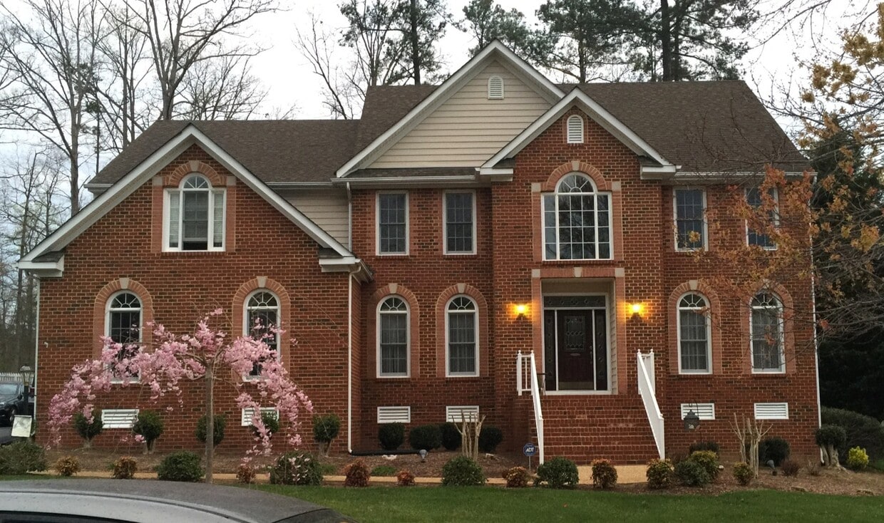 Front of House - 1549 Goswick Ridge Rd