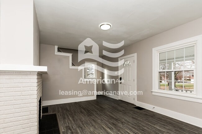 Building Photo - 736 McCleary Ave