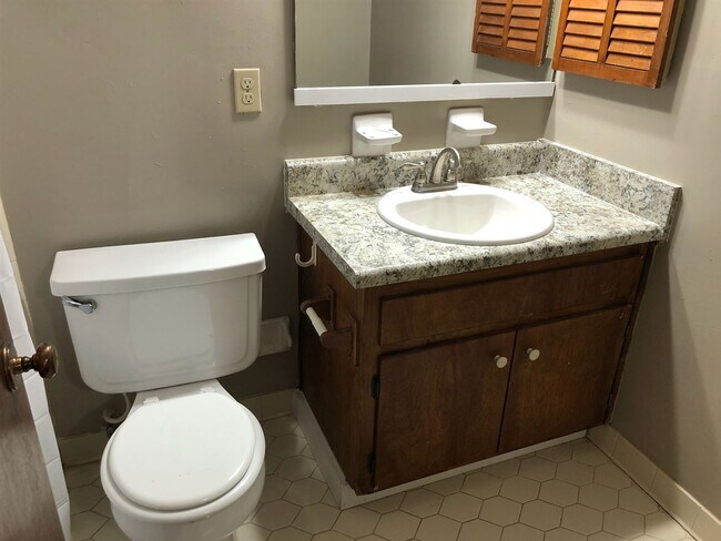 Foto del edificio - 521 Teal Ln