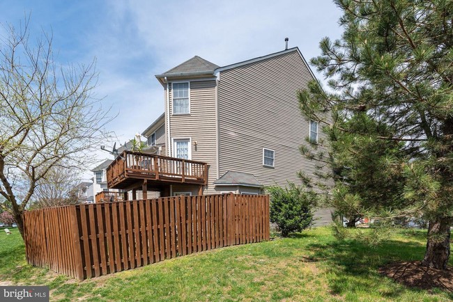 Foto del edificio - 13725 Denham Way