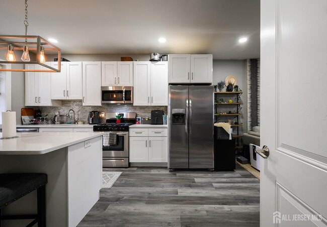 Foto del edificio - 569 Liberty Ave