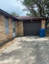 Building Photo - 2106 Eastwind St