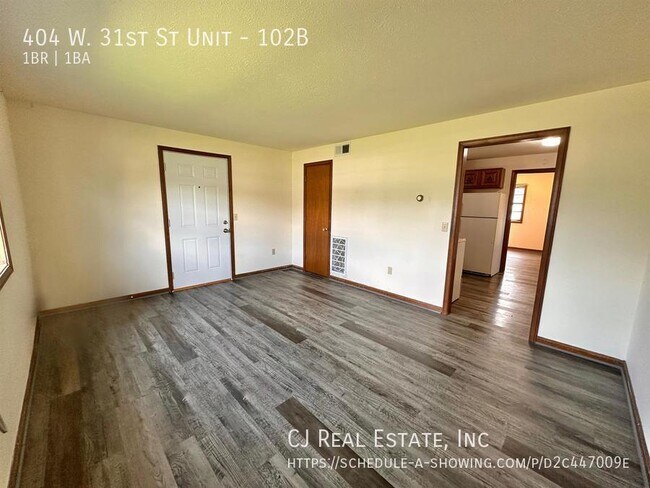 Foto del edificio - 404 W 31st St