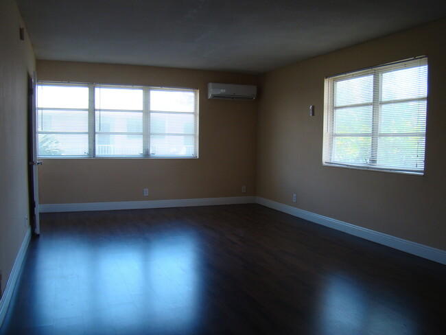 Building Photo - Move-In Special: One Month FREE + Competit...