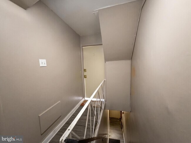 Foto del edificio - 2603 E Somerset St