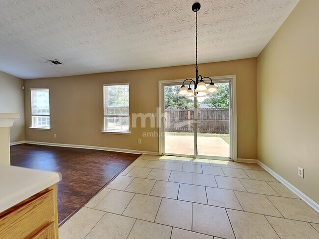 Foto del edificio - 3211 Deer Valley Dr NW