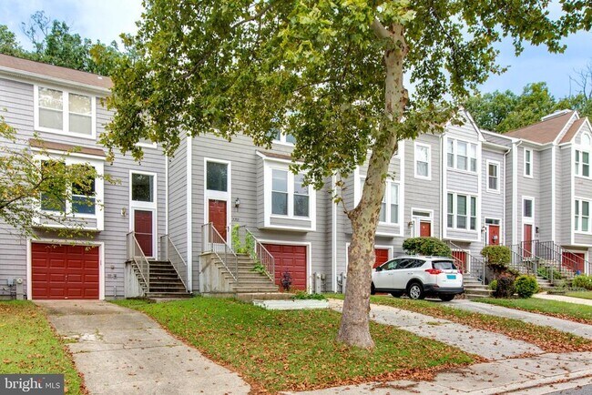 Foto del edificio - 7717 Heatherside Ln
