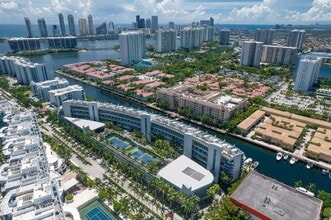 Building Photo - 2950 NE 188th St