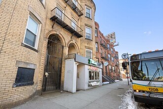 Building Photo - 754 Huntington Ave