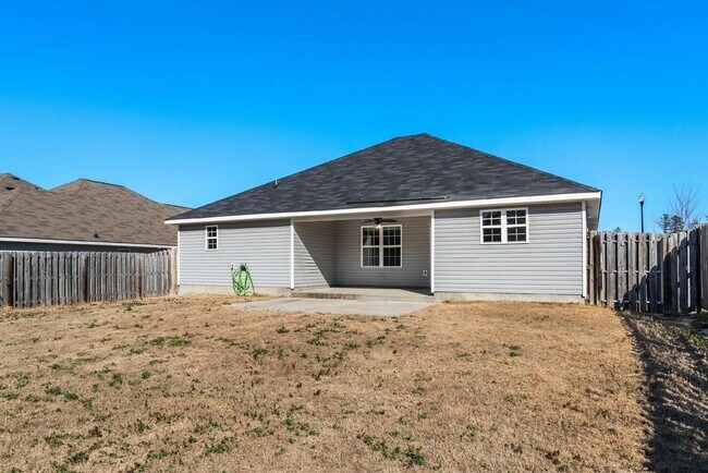 Building Photo - 5010 Copse Dr