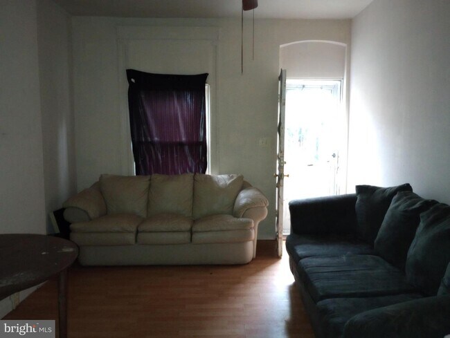 Foto del edificio - 2550 Boyd St