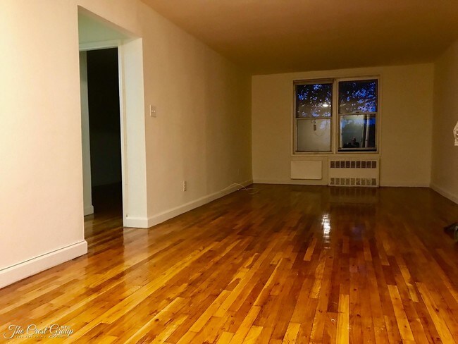 Building Photo - 69th Street