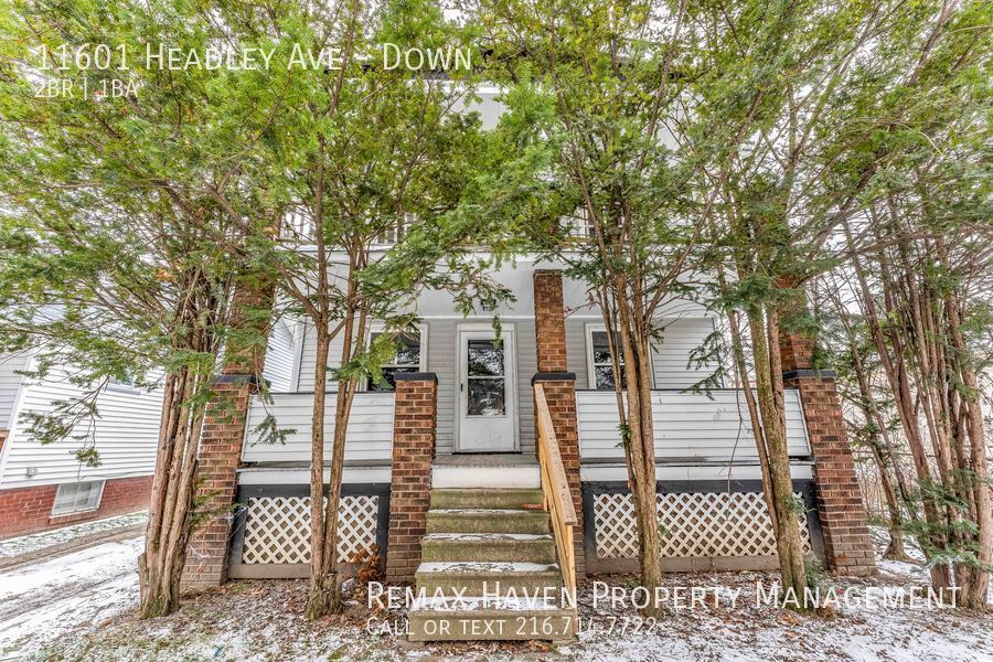 11601 Headley Ave Unit Down, Cleveland, OH 44111 Room for Rent in
