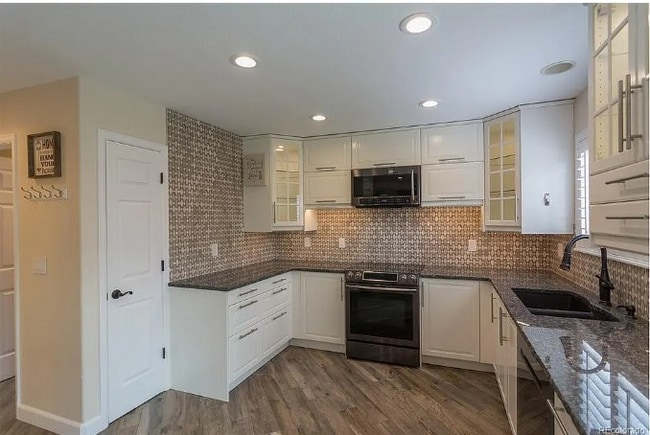 Foto del edificio - 249 Chelsea St