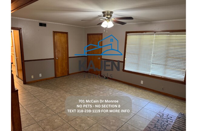 Foto del edificio - 701 McCain Dr