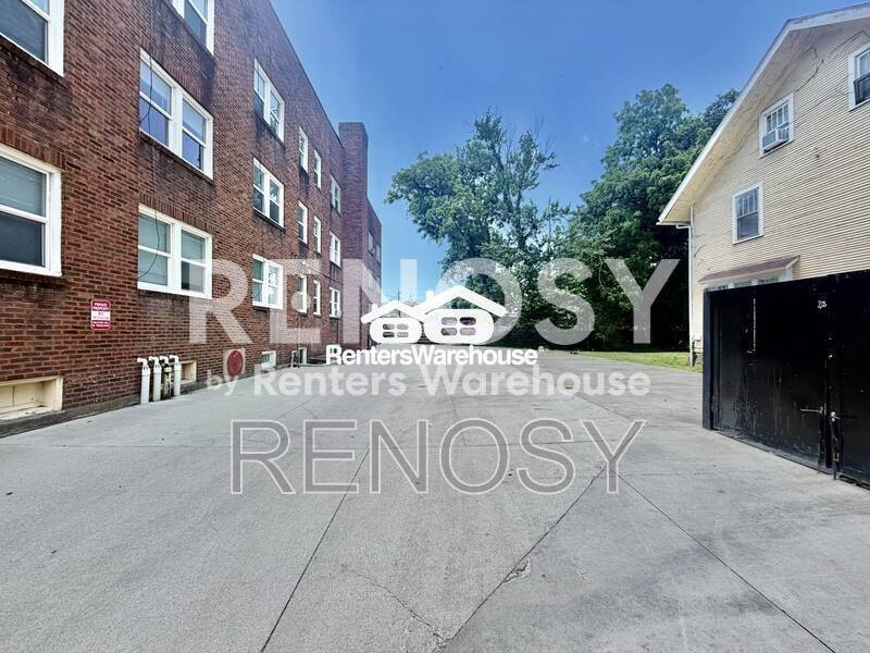 Foto del edificio - 3607 Ingersoll Ave
