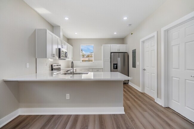 Foto del edificio - 2529 4th St S