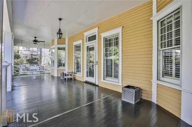 Foto del edificio - 207 Westminster Drive Northeast